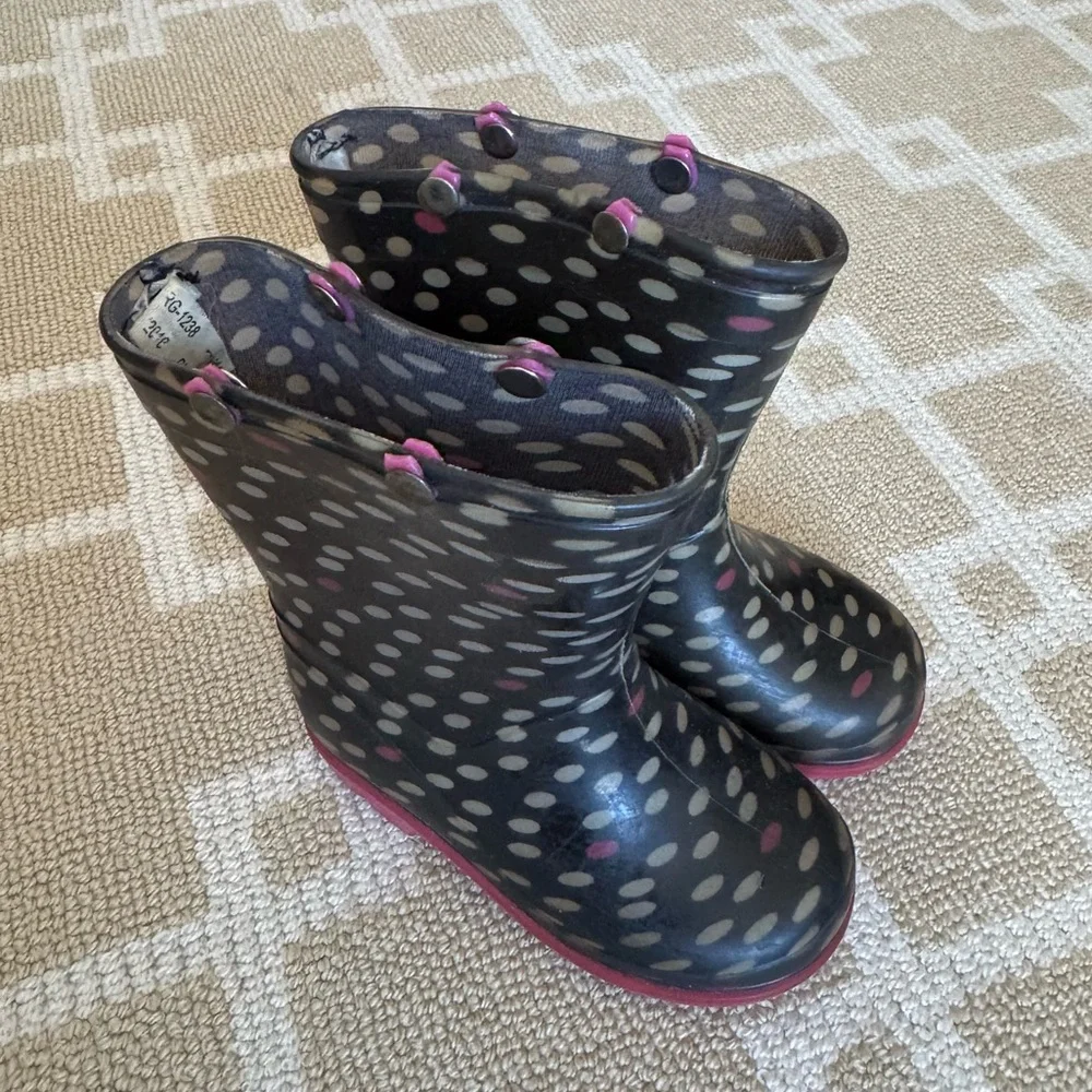 Capelli Kids Waterproof Rain Boots Rubber Navy Pink Polka Dot Toddler Size 6/7